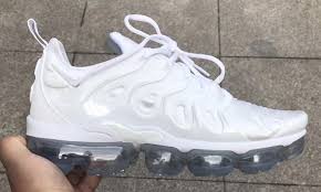 First Look At The Nike Air Vapormax Plus Triple White Kicksonfire Com Nike Nike Air Kicks Shoes