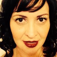 Tanya Wolfe's Instagram, Twitter & Facebook