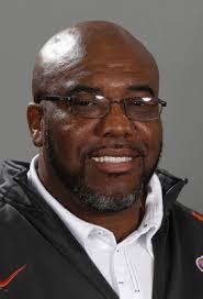 Melvin Flournoy's Instagram, Twitter & Facebook