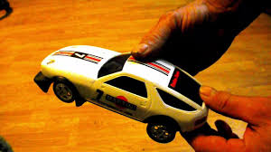 Radio stereo wire harnesses for 2004 lincoln navigator wire harnesses for into car into factory radio. Where Is The Fuse Box Lincoln Navigator 2005 How To Find The Fuse Box Youtube