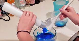 I Thought She Was Crazy For Mixing Blue Kool Aid With Conditioner Minutes Later Incredible Kool Aid Hair Kool Aid Hair Dye Hair Dye For Kids