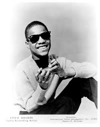 After his early years with motown, who signed him up as 'little stevie wonder' aged. Stevie Wonder Zum Geburtstag Eines Wunderkindes Udiscover