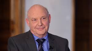 Roland Roth's Instagram, Twitter & Facebook