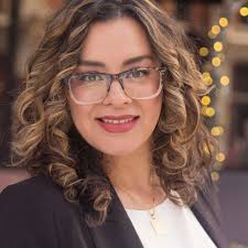 What are some reliable house cleaning services in Littleton?