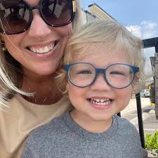 Amazon pool toy find! 🌴 Comment POOL and I'll send you links! This Ariel  dive N surprise is such a fun pool toy! She spirals in the water and swims  to the