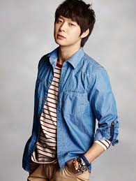 Hasil gambar untuk park yoochun