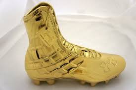 Black And Gold Youth Football Cleats 24kt Gold Plated Under Armour Cleat With Custom 24kt Gold Plated Hang Tag Www Bronzery Com Gold Football Cleats Football Cleats Football Swag