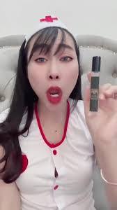 Adam Lox's Instagram, Twitter & Facebook