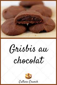 Une base de sablés à la noix de coco, garnie d'une ganache au chocolat noir. Grisbis Au Chocolat La Recette Facile Recette Facile Recette Gateaux Et Desserts