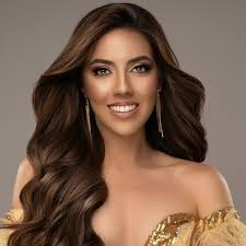 Lia Alvarez (@lia__alvarez__) • Threads, Say more