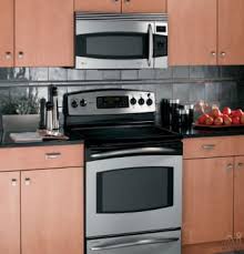 If it is locked then simply press and hold the button for 3 seconds. Ge Jb968slss 30 Inch Electric Range With 5 Radiant Elements Tri Ring Bridge Element 5 3 Cu Ft Self Clean Preciseair Convection Oven Quickset Vi Glass Touch Controls And 1 2 Cu Ft Lower