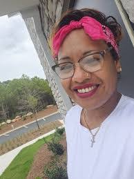 Kellie Fulton's Instagram, Twitter & Facebook