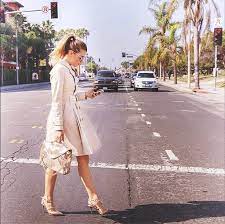 Michelle salas sorprendió a sus seguidores de instagram ofreciendo una sesión de preguntas y respuestas. Pin En Elegant Clasic Style