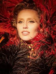 MAKEUP ARTIST Annie Bran (@annie_bran) • Instagram photos and videos