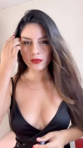 Labios rojo mi color favorito 💋 Lindo Domingo 🎀