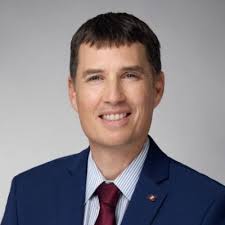 Simmons Bank is pleased to announce the promotions of three of our leaders.  Community bank president Chuck Newell is stepping into the role of  community division president for our Tennessee market… |