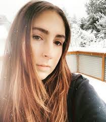 Dylan Ewert's Instagram, Twitter & Facebook