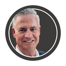 Yesterday, I had the honor of serving as a guest speaker at the University  of North Texas, celebrating the Spring 2025 Graduation for First-Generation  Students and Emerald Eagle Scholars.