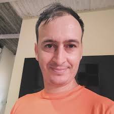 O ator norte-americano Lester P. Speight, que viveu Calvin na série de  sucesso, foi reconhecido por diversos moradores ao aparecer em uma padaria  na Praia de Icaraí, Niterói, RJ. Entre risadas e