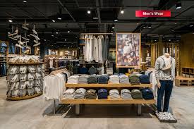 Mid valley megamall is home to a myriad of retail experiences unlike any other, ranging from a dazzling array of fashion and lifestyle innovations to home furnishings, cosmetics and healthcare essentials to wining. Muji The Mall Mid Valley Southkey Muji