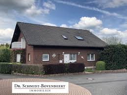 Das naturnahe familienferienhaus arche noah marienberge ist das haus mit dem besonderen charme. Haus Zum Verkauf 56470 Vg Bad Marienberg Mapio Net