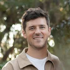 I'm absolutely amped to announce my new role as Multimedia Designer at  Virtuous. I couldn't be more grateful for this opportunity to bring my  passion for design to this wonderful team. With