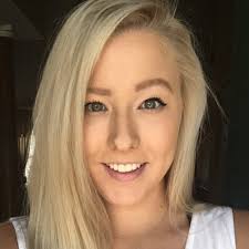 Carol Keller (@ItsCarolK)