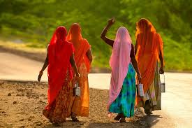 Seeing In Color Days Of Heaven People Of The World Indian Colours Indian Women