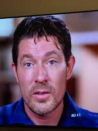 Im sorry but doesnt Garrick look like Nigel from wild thornberrys 🤣