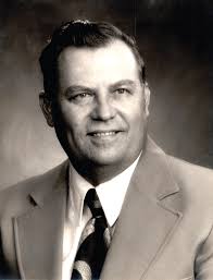 Leslie Pfeil Obituary