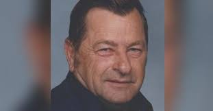 David Droste's Instagram, Twitter & Facebook