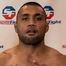 Isi Fitikefu vs. Tim Brogan, BRACE