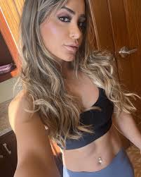 Kris huff (@Krishuff9)