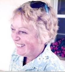 Jennie Townsend's Instagram, Twitter & Facebook