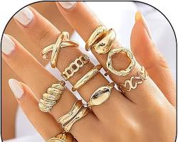Layered Rings的图片