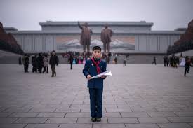 O governo do país mais fechado do mundo aposta, ironicamente, no turismo para atrair moeda forte. Fotos Os Retratos Autorizados Por Kim Jong Un El Pais