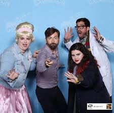 Hemos creado una compilación de sus fotos y videos más calientes. Photos David Tennant Meets His Fans At Galaxycon Raleigh Part Two