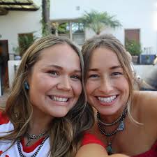 This Honey Bare babe is serving radiant skin + main character energy. Who  else is ready to shine for their big night?