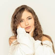 Profile for Mariana Muñoz Creator