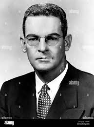 1912 1953 hi-res stock photography and images