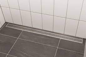 Apr 14, 2020 · featuring an elegant polished or high gloss finish, this 4 x 10 bright white ice beveled ceramic wall tile in white will add classic style to any wall in your home. Subway Station Schluter Com