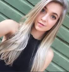 Abigail Lindsey's Instagram, Twitter & Facebook