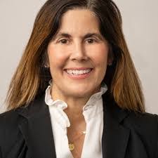 Amanda Tinkham's Instagram, Twitter & Facebook