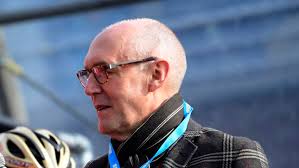 Michel wuyts (63) en josé de cauwer (70) zijn sinds jaar en dag de stemmen van het vlaamse wielervoorjaar. Michel Wuyts