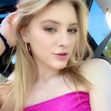 Gianna Woods en personas