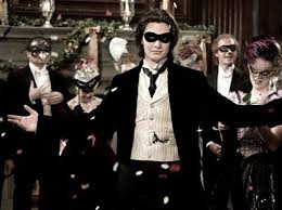 Ben barnes pedig tökéletes a szerepre, a film trailere alapján alig vártam, h láthassam, de sajnos nem váltotta be a hozzá fûzött reményeket. The Mask Of Dorian Gray Ben Barnes In The Portrait Of Dorian Gray Spotern