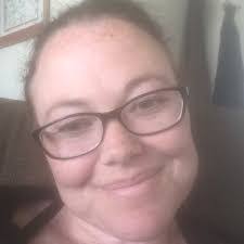 Nicole Hemminger's Instagram, Twitter & Facebook