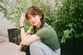 2015 hyeri dizide, okuduğu lisede adı kötüye çıkan ve 999. 9 Pesona Lee Hyeri Reply 1988 Dengan Rambut Kepang Makin Stunning