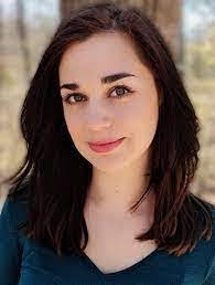 Hollie Rivers's Instagram, Twitter & Facebook