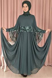 Modamerve Pul Payet Pelerinli Sifon Abiye Elbise Zumrut Rzg 6616 Elbise Moda Stilleri The Dress